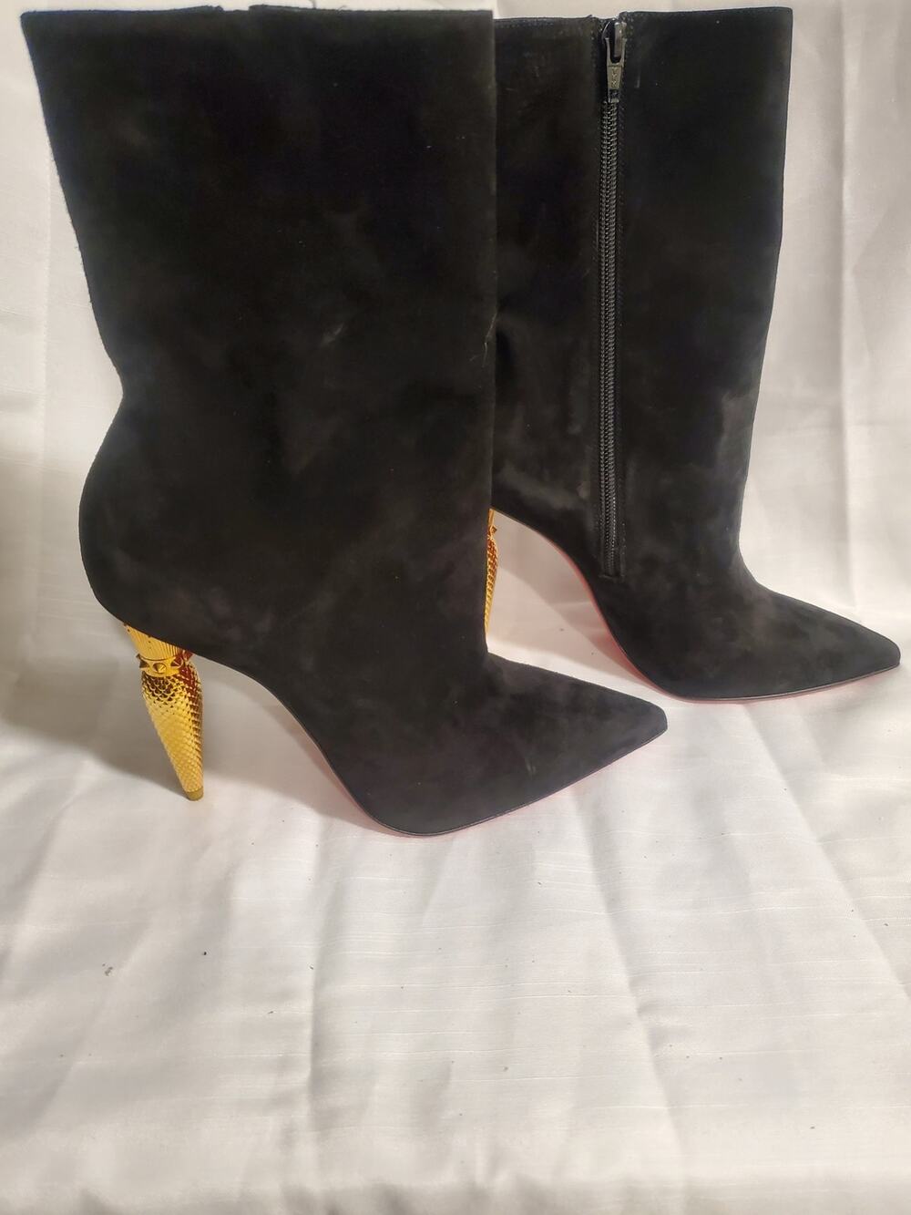 Christian Louboutin Women's Black Gold Lipbooty Suede Booties. S39